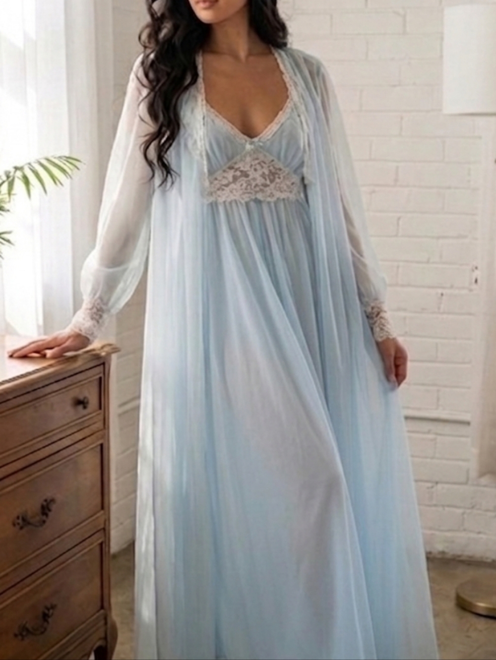 Vintage peignoir negligee nightgown and robe set size small